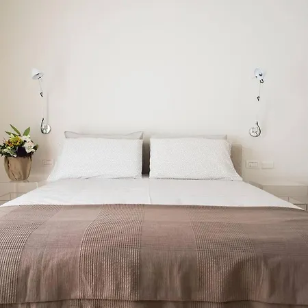 Brand New Apt , City Life District-3